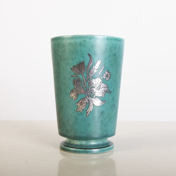 Wilhelm Kåge Argenta vase