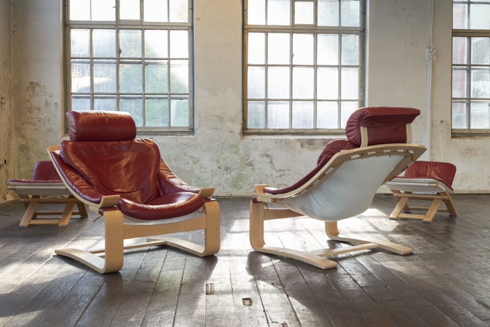 A pair of Swedish Kroken Leather Lounge Chairs and Stools - Image 8