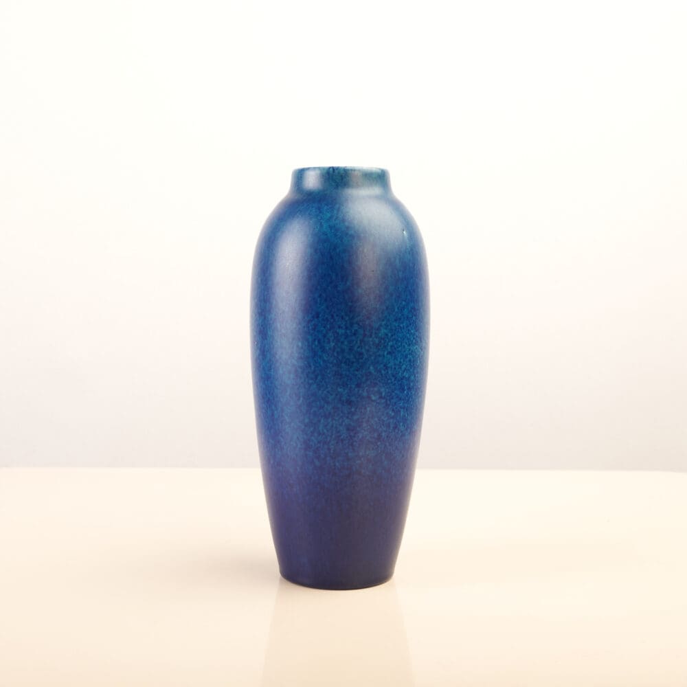 English Arts & Crafts Pilkington vase - Image 2