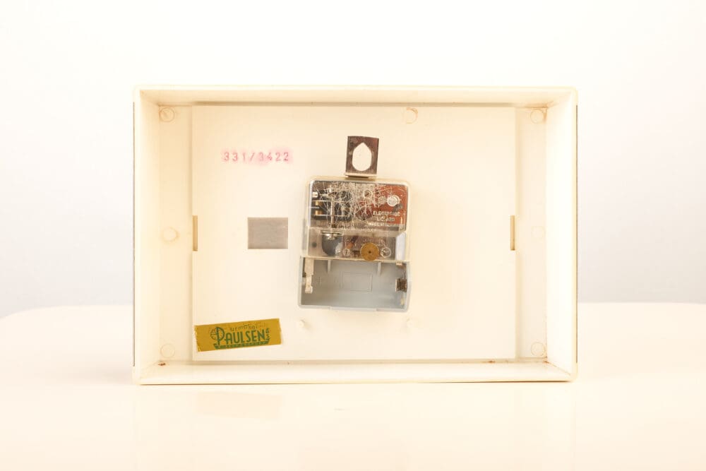 Junghans modernist wall clock - Image 5