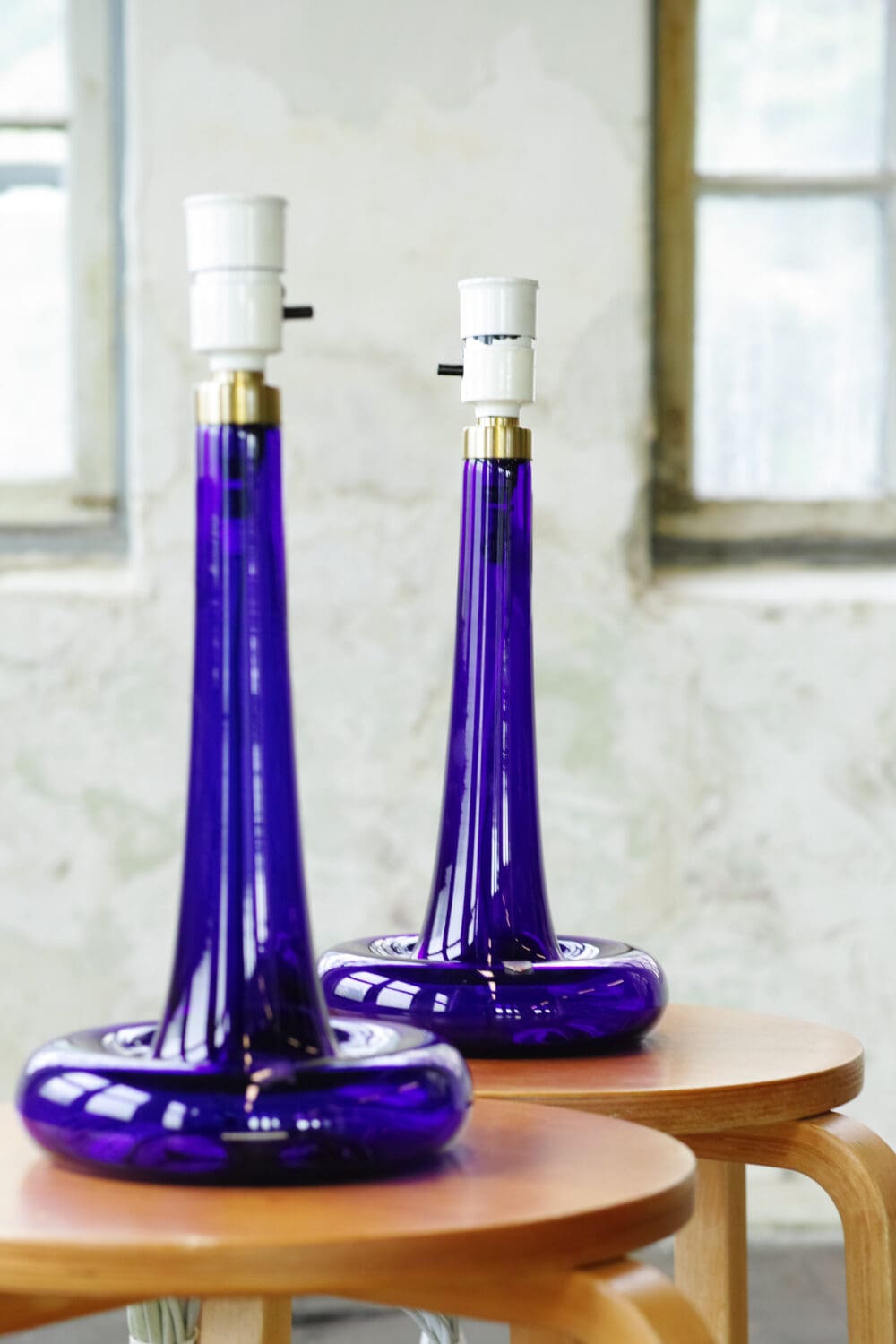 Pair of cobalt blue Holmegaard glass lamps - Image 3