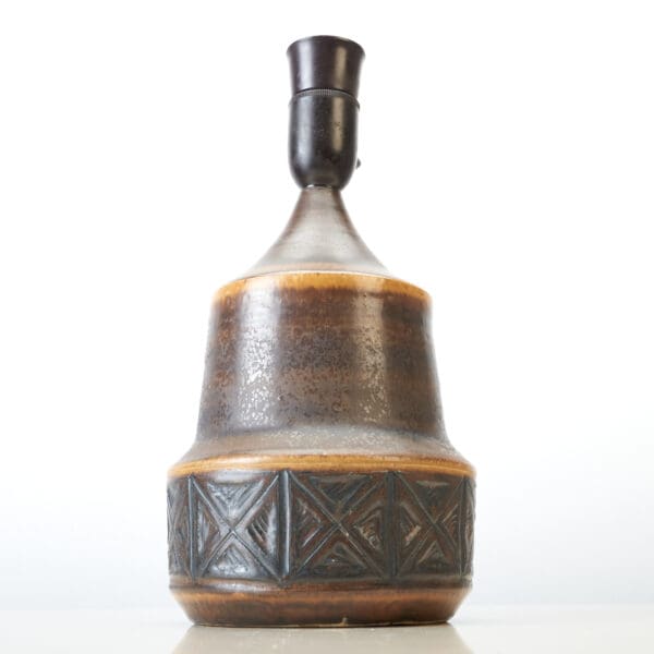 Turid Mjelve stoneware Lamp - rustic brown