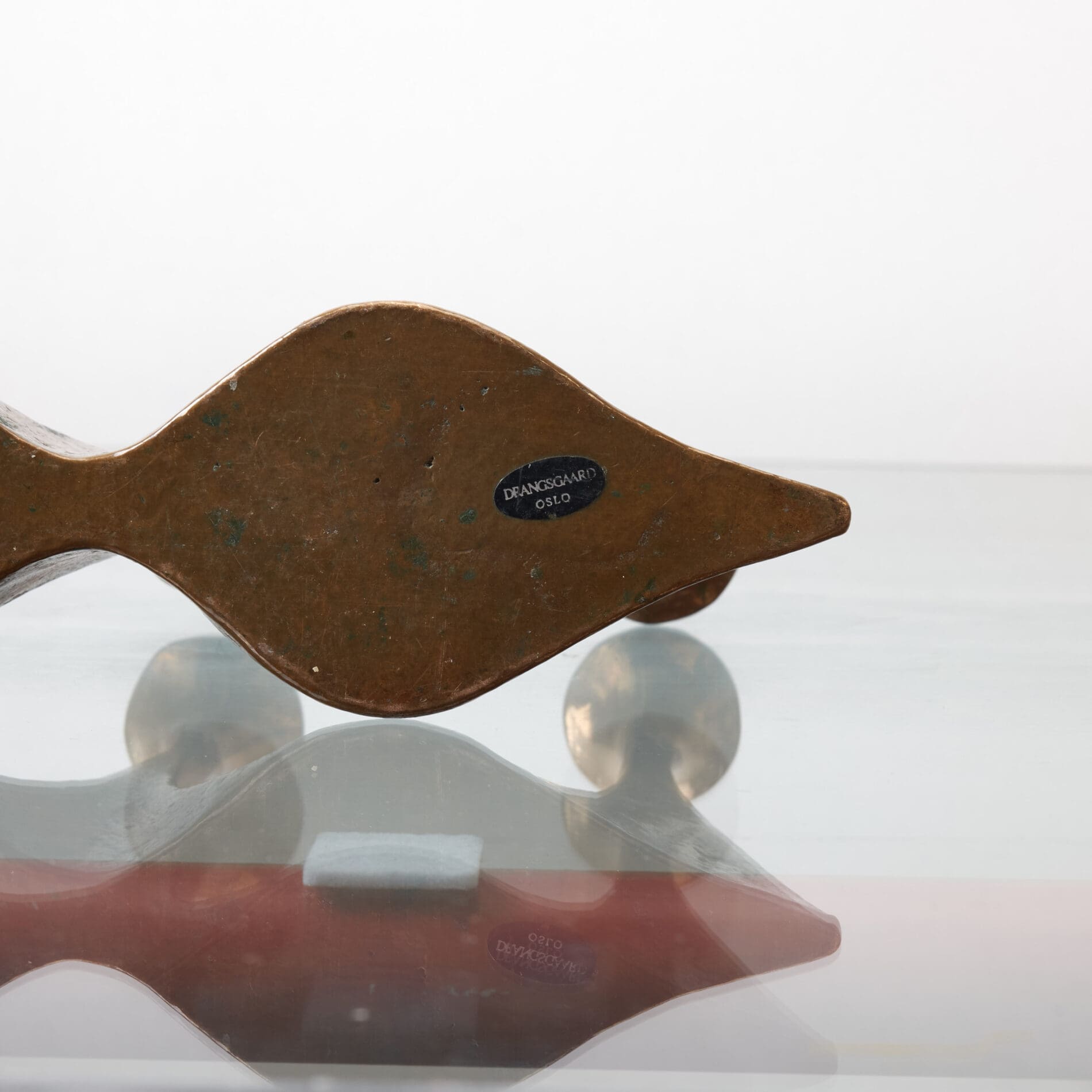 Pair of Brutalist bronze Candlesticks by Michael Harjes - Image 9