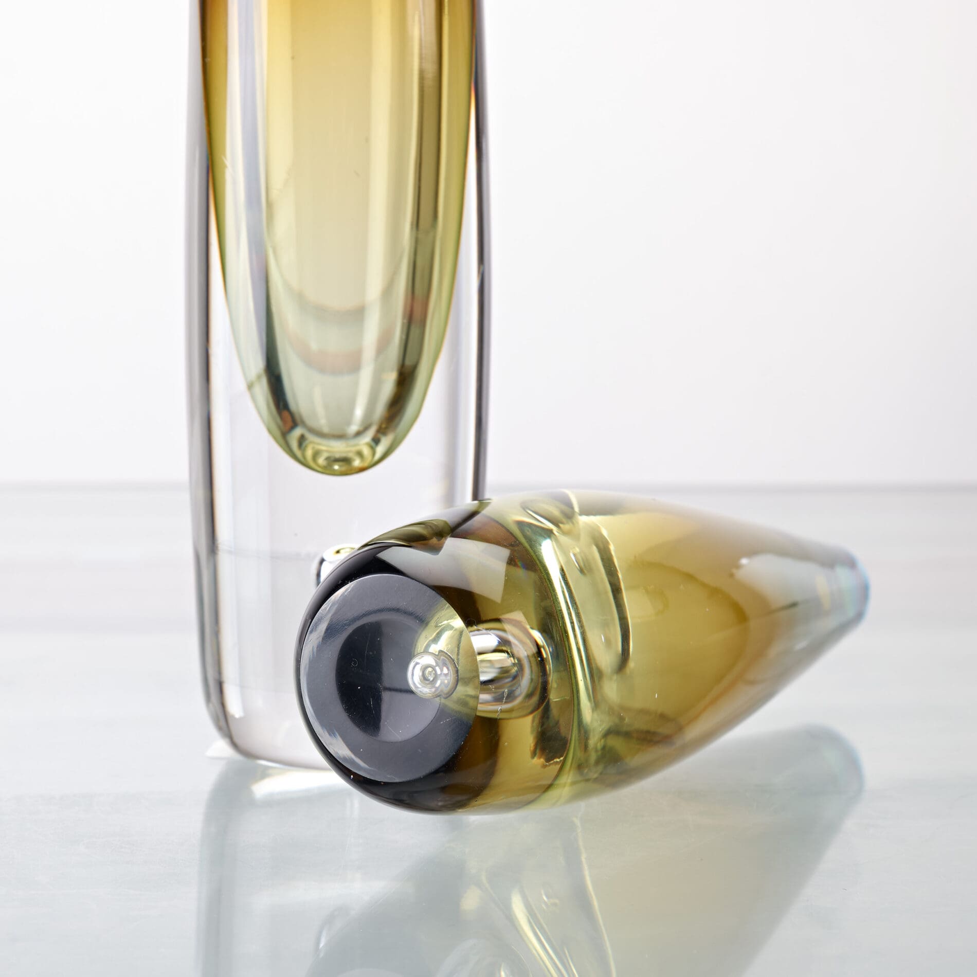 Glass vases by Vicke Lindstrand Kosta - Image 5
